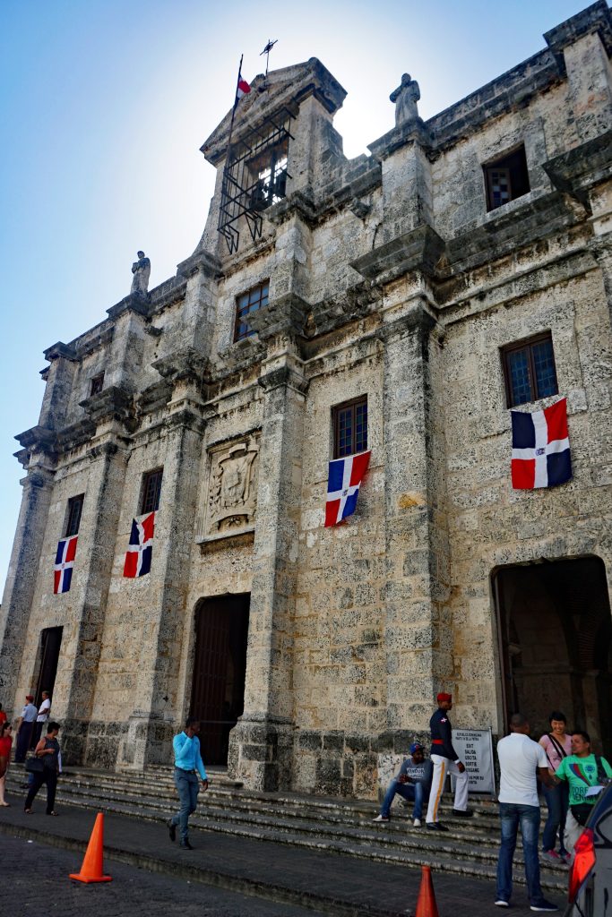 Panteón de la Patria (antigua iglesia de los Jesuitas)