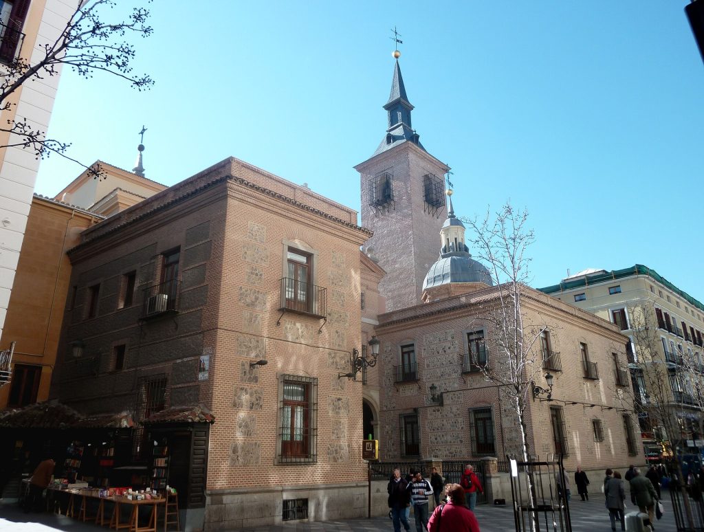 Iglesia de San Ginés de Arlés