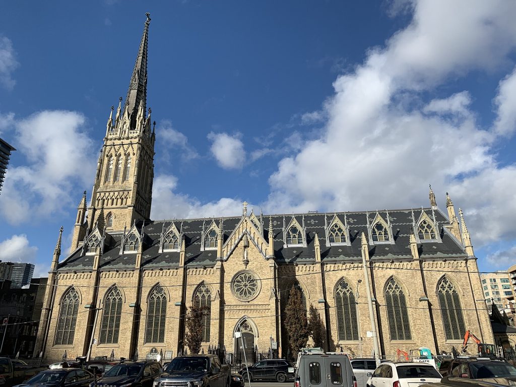Catedral de San Miguel (Toronto)
