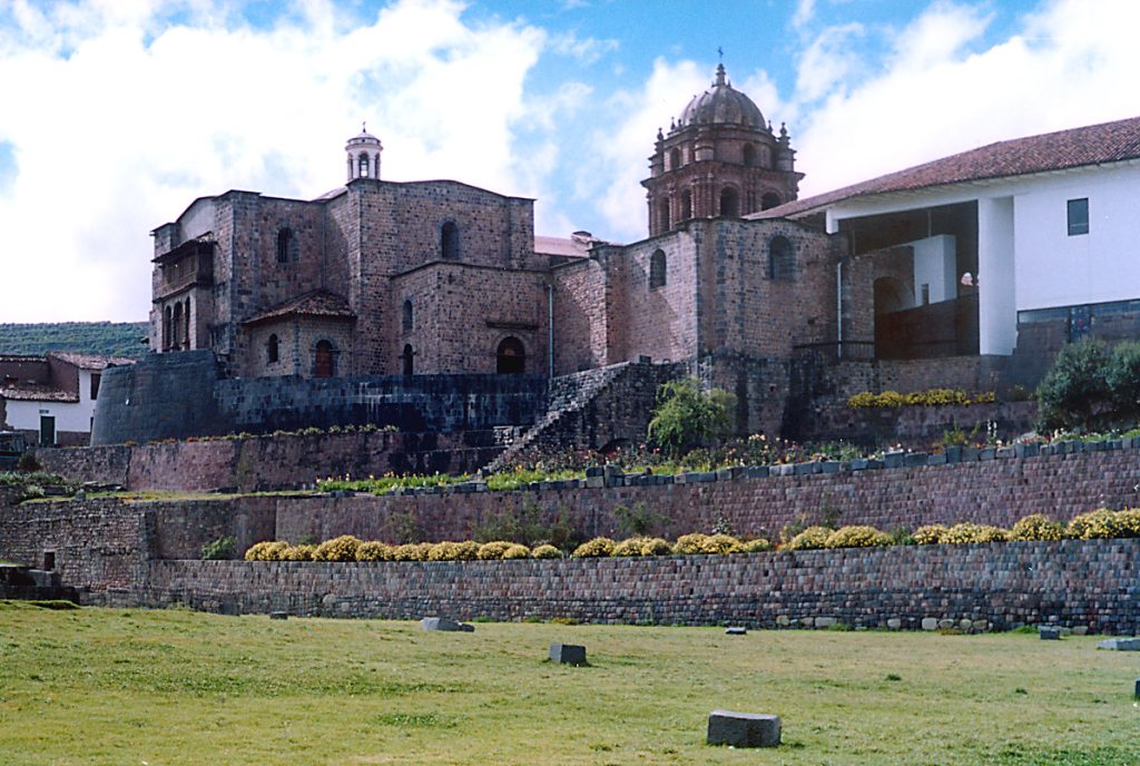 Iglesia y Convento de Santo Domingo (Coricancha, Cusco)
