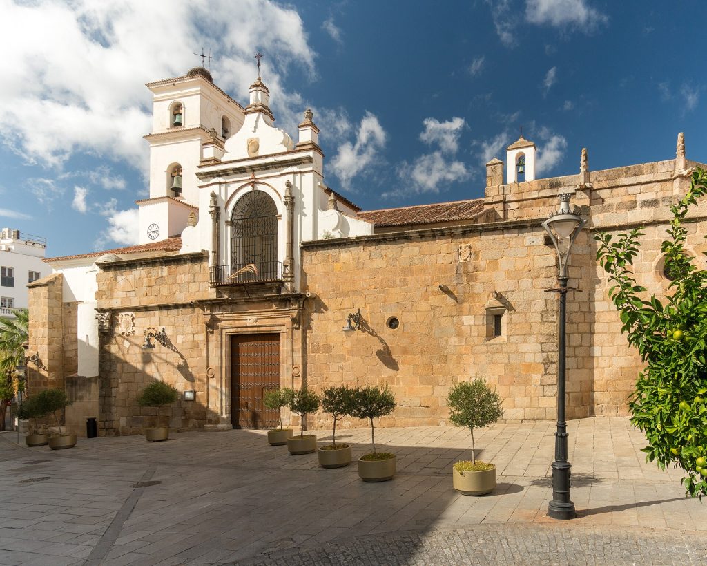 Concatedral de Santa María la Mayor (Mérida, España)