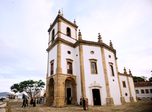 Iglesia de Nuestra Señora de la Gloria de Outeiro (Río de Janeiro)