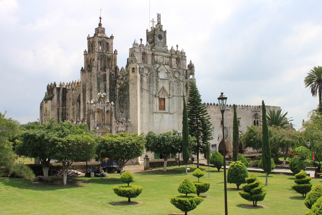 Templo y Exconvento de San Mateo Apóstol (Atlatlahucan)