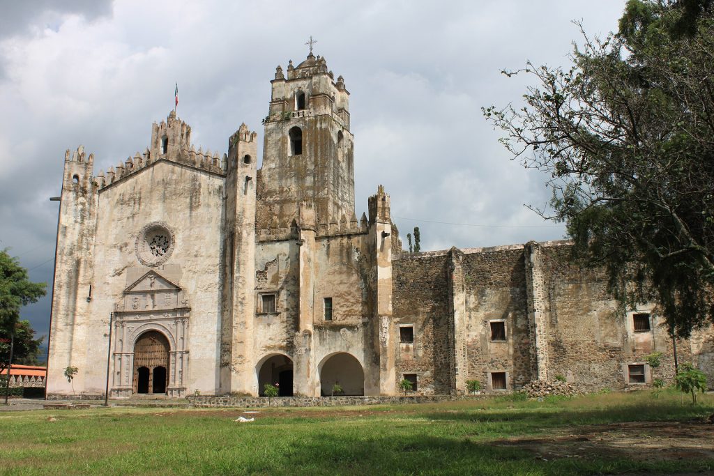 Templo y exconvento de Santo Domingo de Guzmán (Hueyapan)