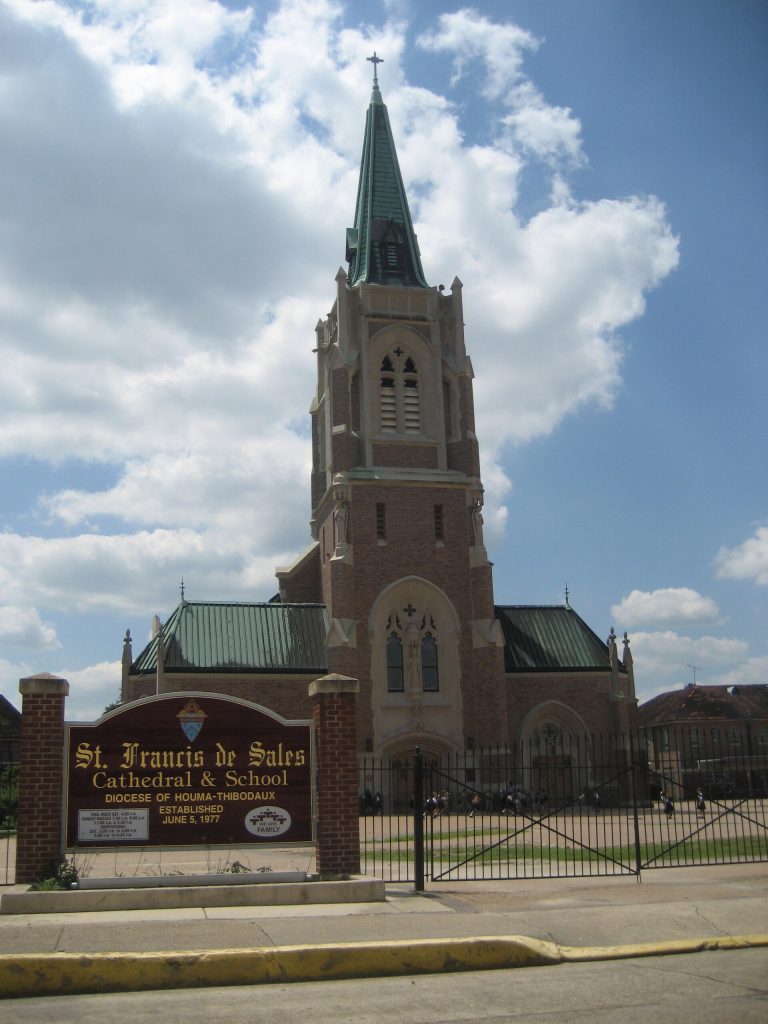 Catedral de San Francisco de Sales (Houma)