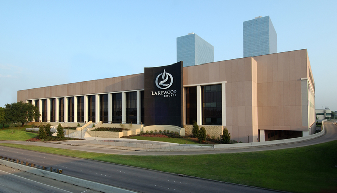 Iglesia Lakewood (Houston)
