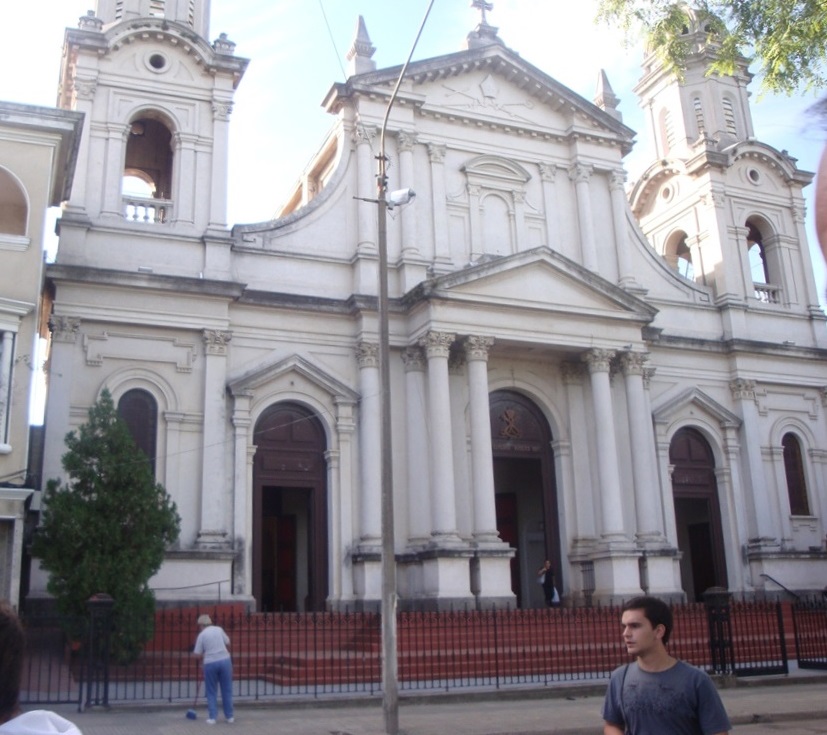 Catedral Basílica de San Juan Bautista de Salto
